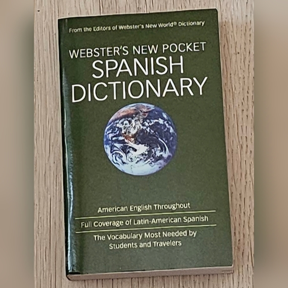 Webster's New Desk Reference Set - Picture 4 of 5